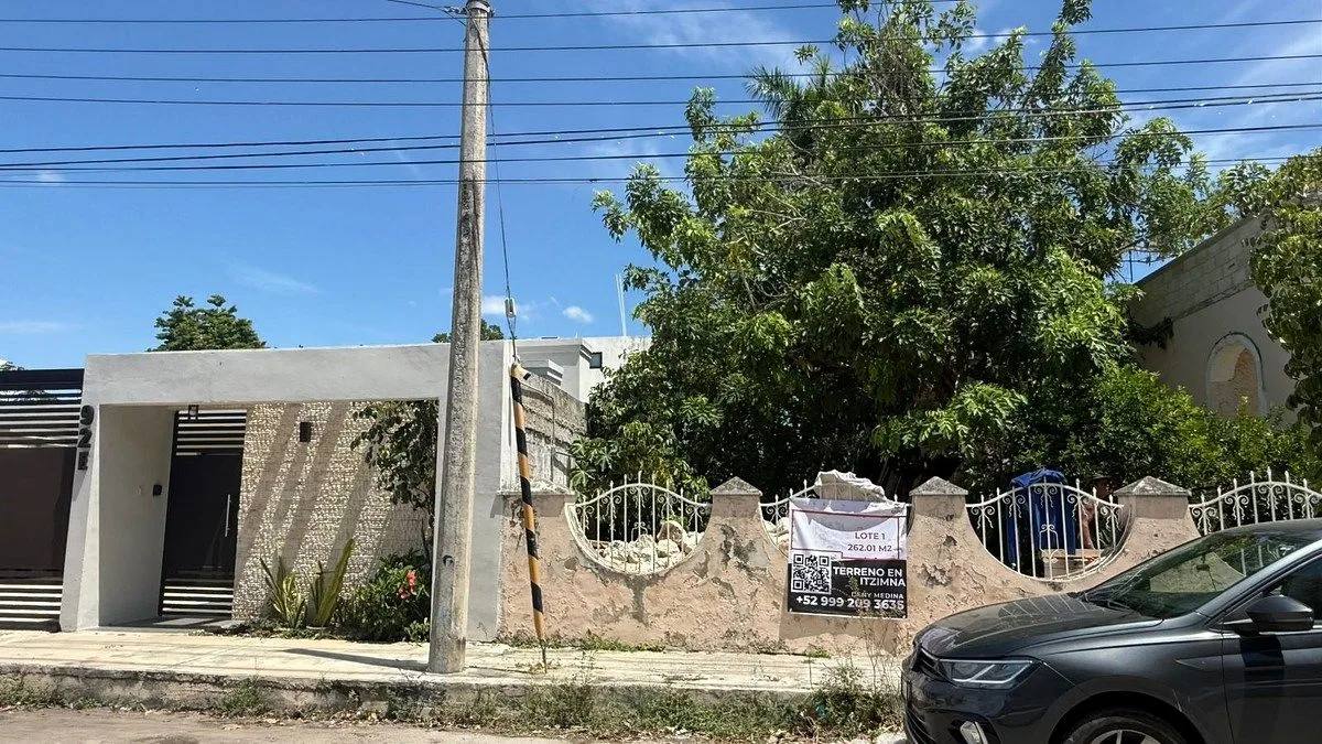 Foto 1 de 2: Terreno en Itzimná, Mérida · 262.01 m² cerca del parque