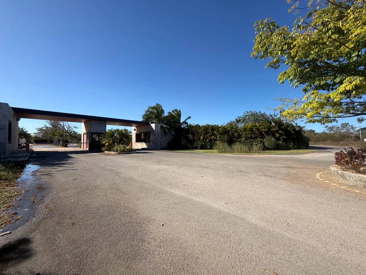 Foto 6 de 11: Terreno en Entre Parques Residencial, Conkal · Lote 22 de 327.61 m²
