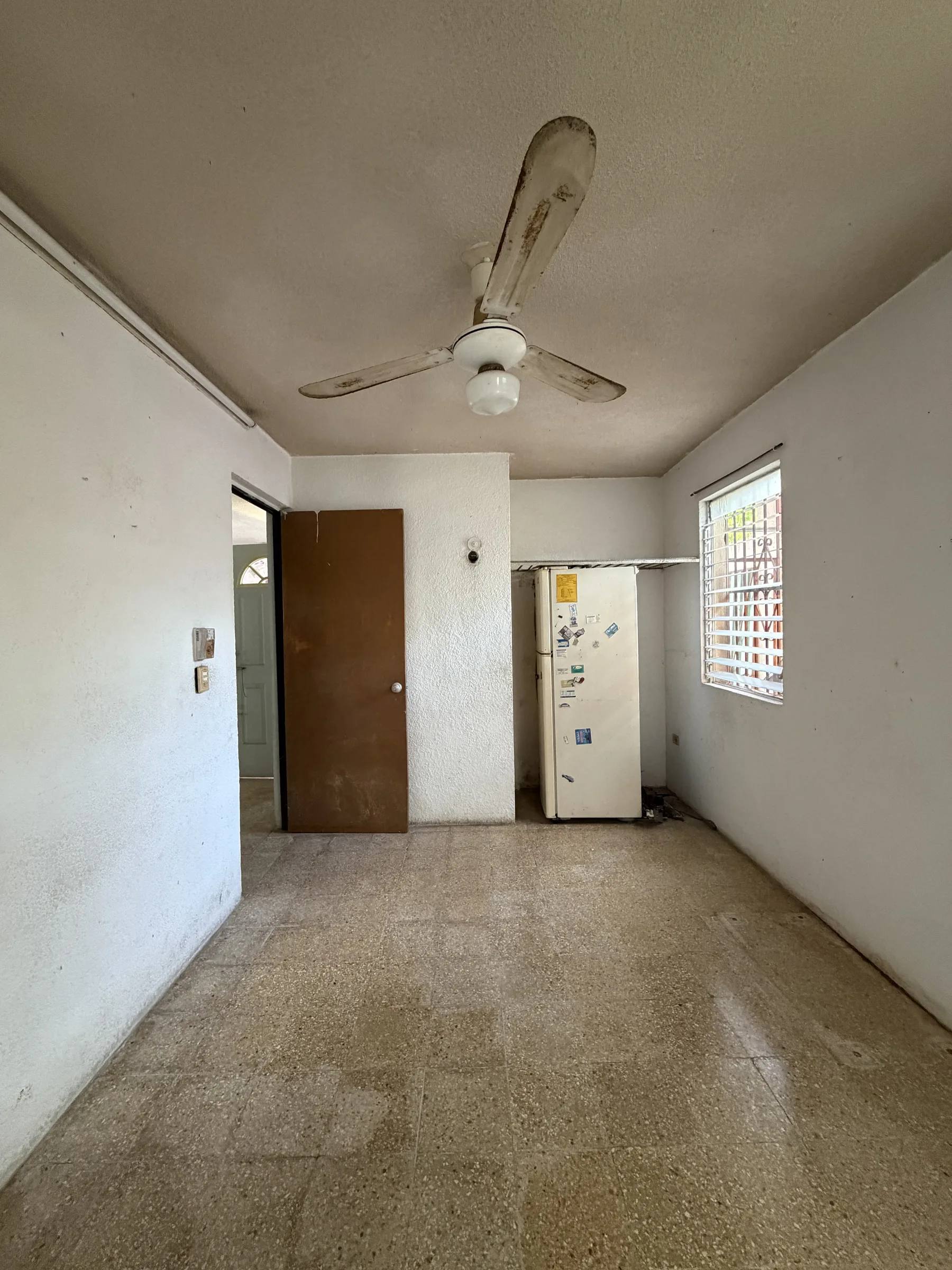 Foto 9 de 19: Casa para remodelar en Chuburná de Hidalgo · Entrega inmediata